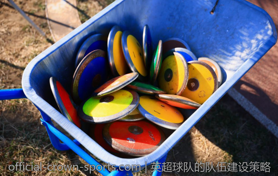 英超球队的队伍建设策略